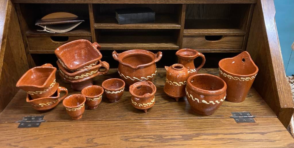 Lot van 12 stuks Workum Aardewerk - Diverse maten, Antiek en Kunst, Antiek | Keramiek en Aardewerk, Ophalen of Verzenden