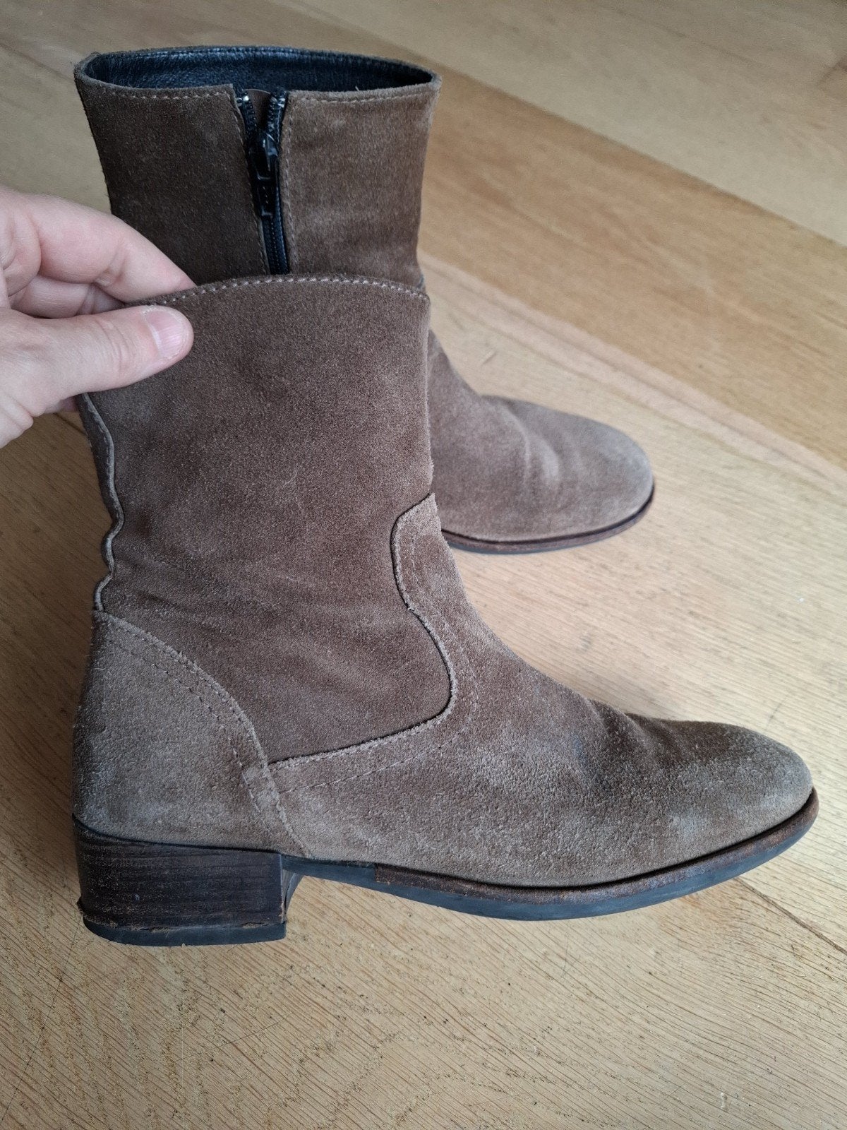 Wolky suède enkellaarzen maat 40, Kleding | Dames, Wolky, Bruin, Lage of Enkellaarzen, Ophalen of Verzenden