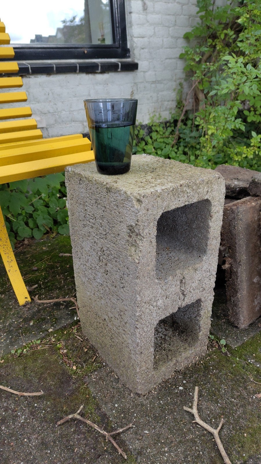 12 stenen voor in de tuin, ook handig als bijzettafel, Ophalen, Gebruikt, Overige typen, Minder dan 5 m²