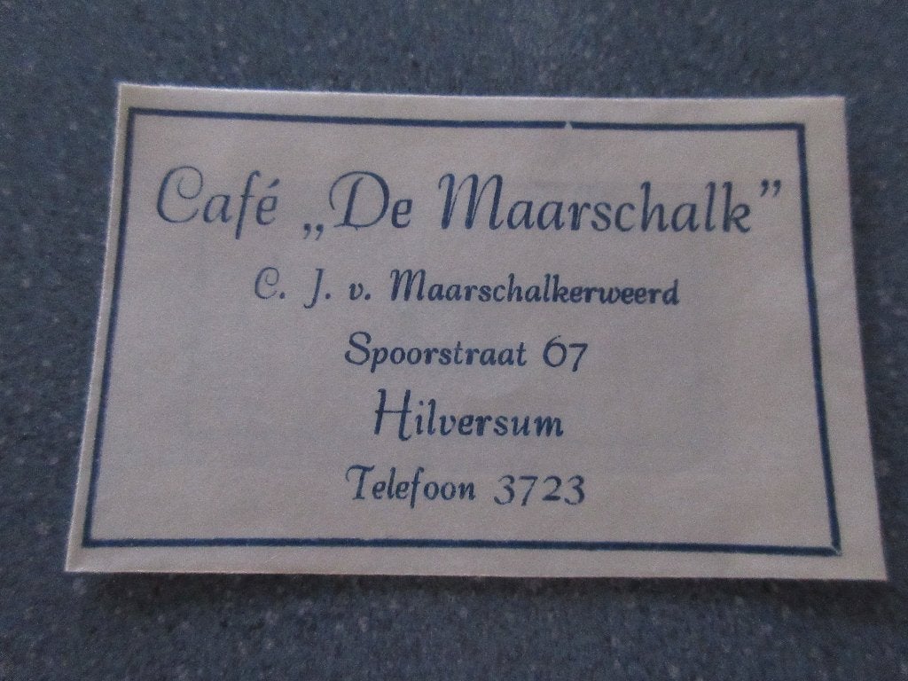 Hilversum, café De Maarschalk, Verzenden