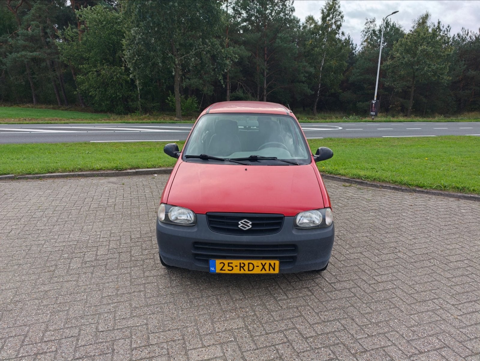 Suzuki Alto 1.1 16V 5d AGS 2005 Rood, Auto's, Voorwielaandrijving, 750 kg, 4 cilinders, 4 stoelen