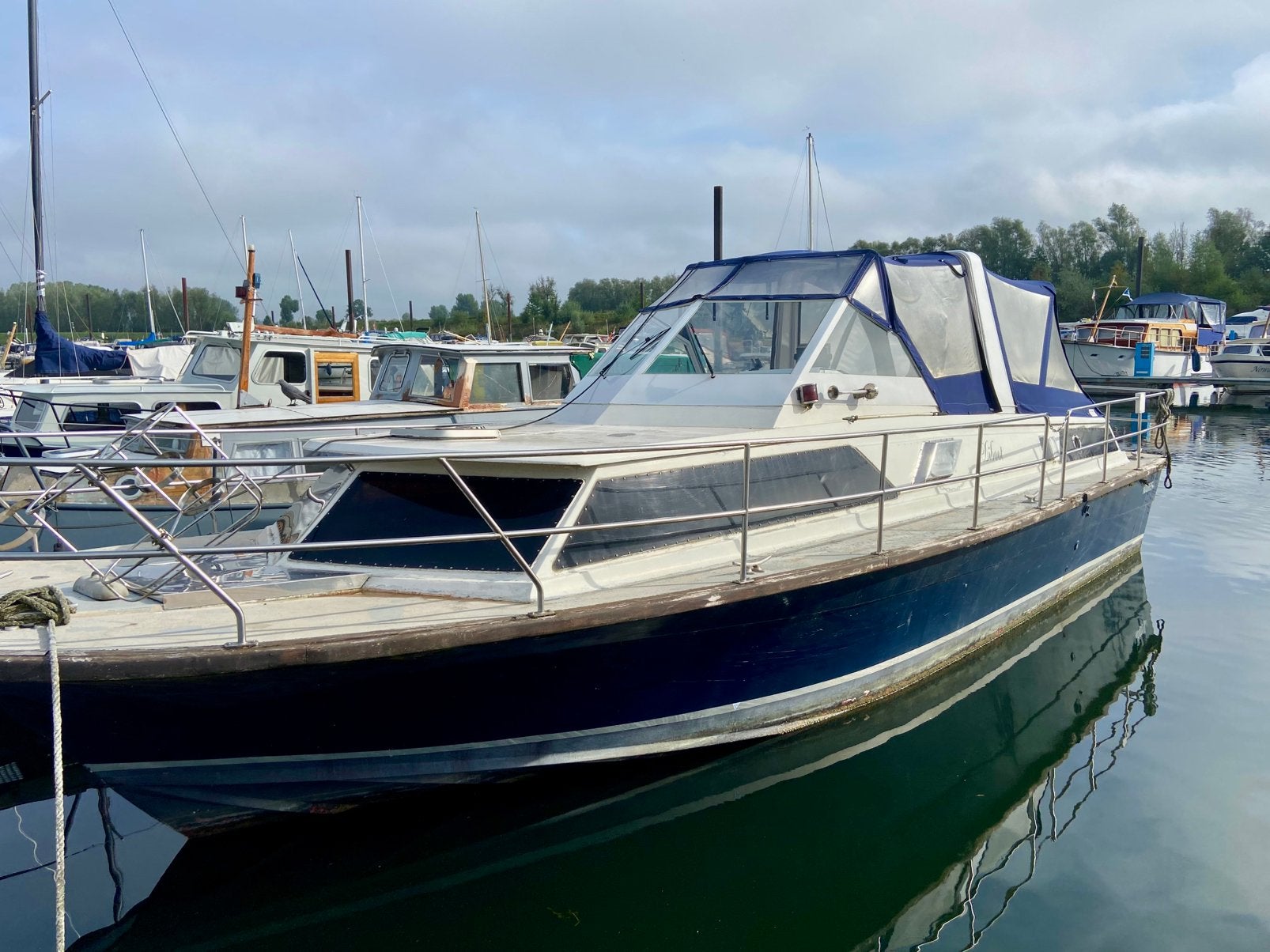 Motorboot met potentie 2x mercedes OM352 240pk 10.5m, Watersport en Boten, Ophalen, 10 m, Gebruikt, Diesel