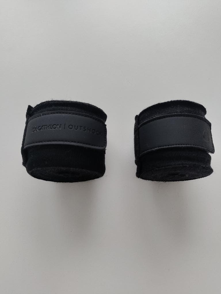 Boxing straps black. Decathlon 2 pieces, Ophalen of Verzenden
