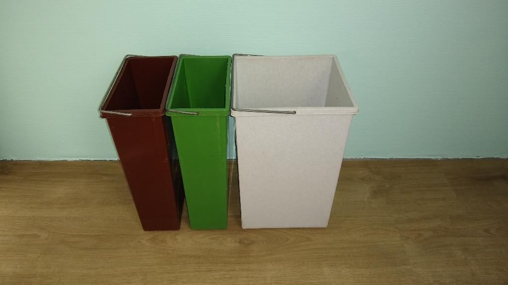 (inbouw) Afvalemmers 3st; grijs, groen, bruin, Overige typen, Ophalen, Gebruikt, Kunststof