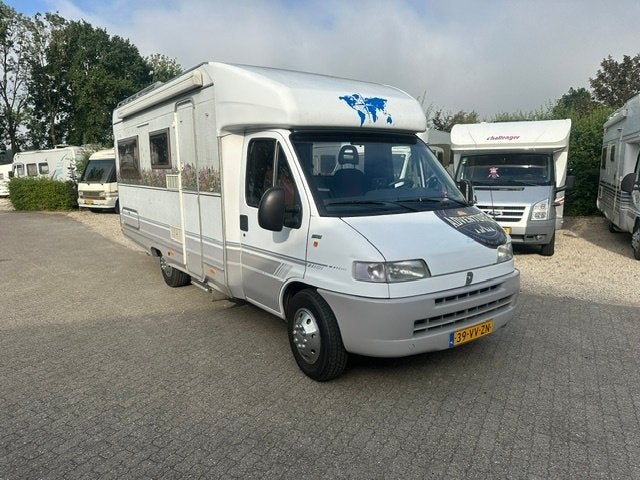 Caravans And Camping TE