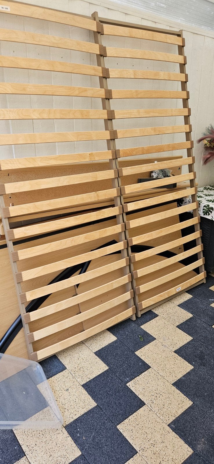 Te koop twee stevige lattenbodem, Ophalen, Eenpersoons, Zo goed als nieuw, 80 cm