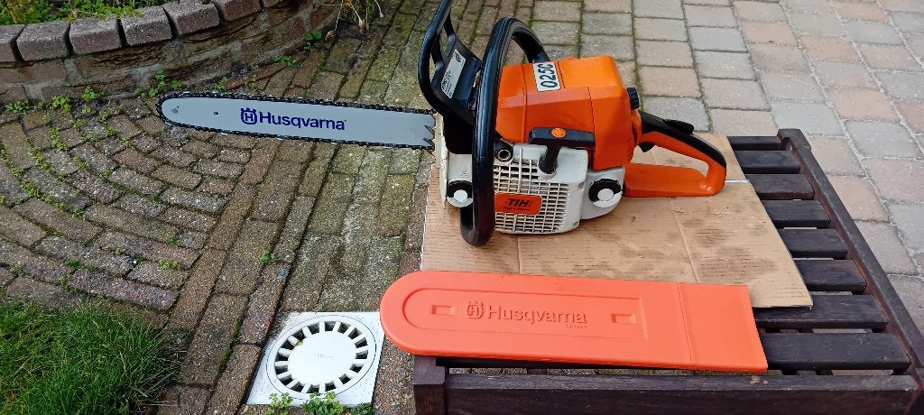Reparatie en onderhoud kettingzagen,bosmaaier,bladblazers 2, Ophalen of Verzenden, Zo goed als nieuw