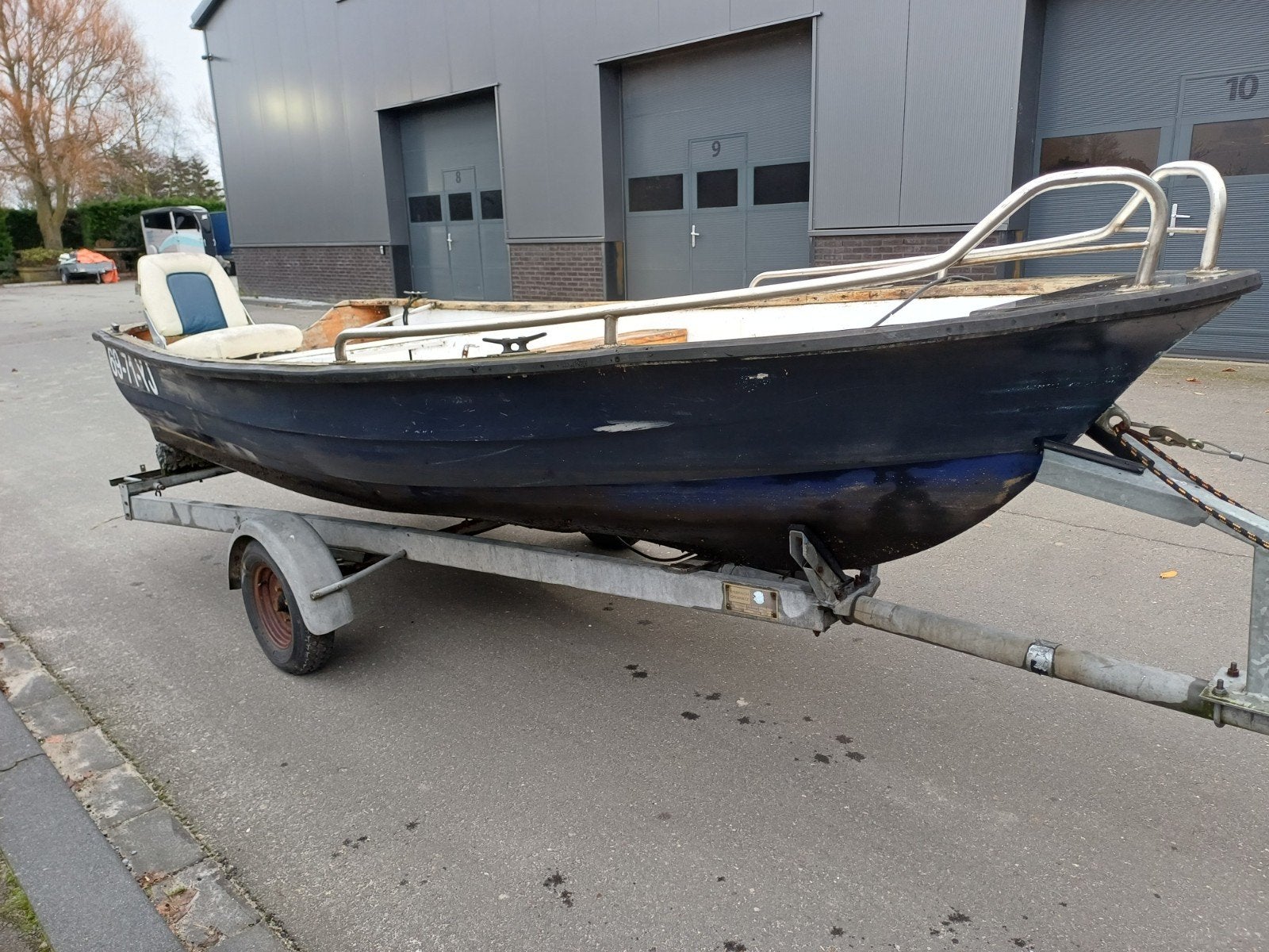 leuke console/ visboot van 4 meter incl trailer met wat werk, Ophalen, Gebruikt, 4 m, Tot 10 pk