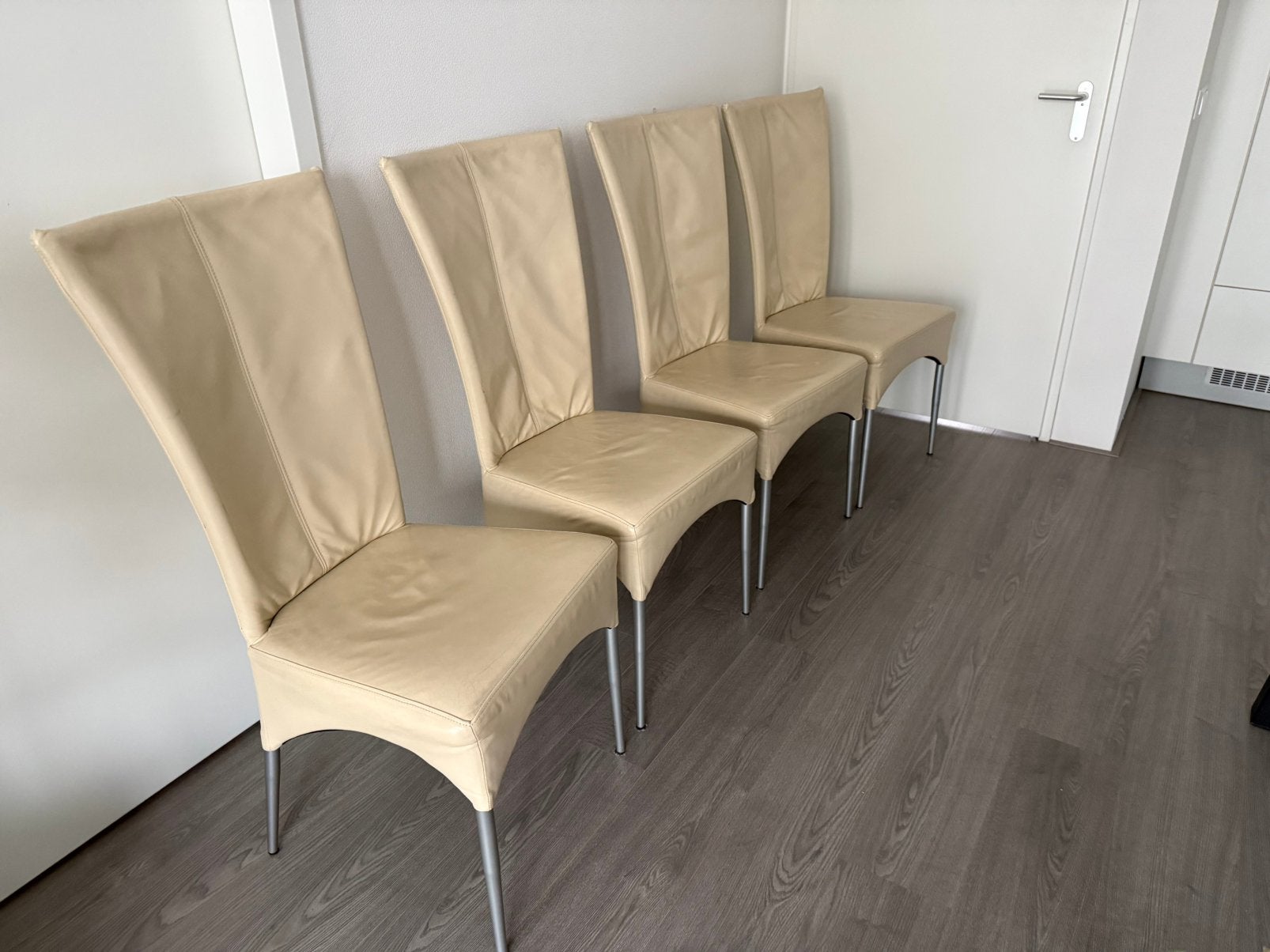 4x Trendy eetkamerstoelen | Leer | Ivoor Wit, Huis en Inrichting, Stoelen, Ophalen, Gebruikt, Wit, Leer