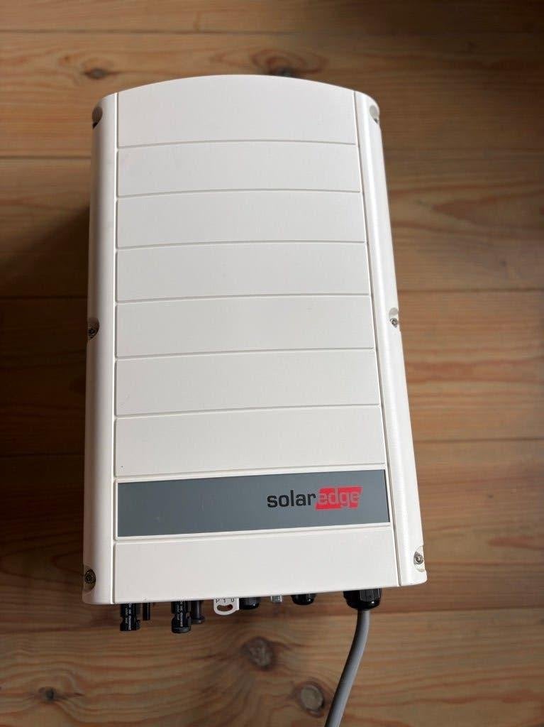 3 fase Omvormer SolarEdge SE9K (2023) – 9 kW – topstaat, Ophalen, Gebruikt