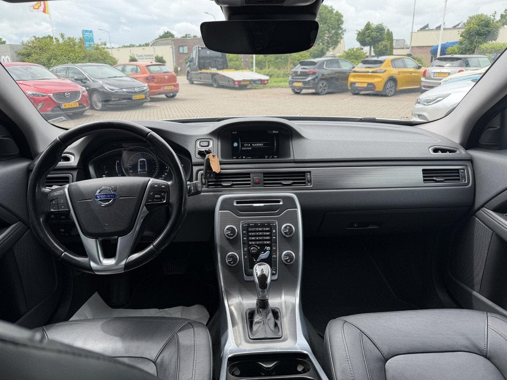 Volvo V70 1.6 T4 Nordic+ LEDER | NAVI | CLIMA | CRUISE | STO, Auto's, Euro 5, Automatische klimaatregeling, 4 cilinders, 179 pk