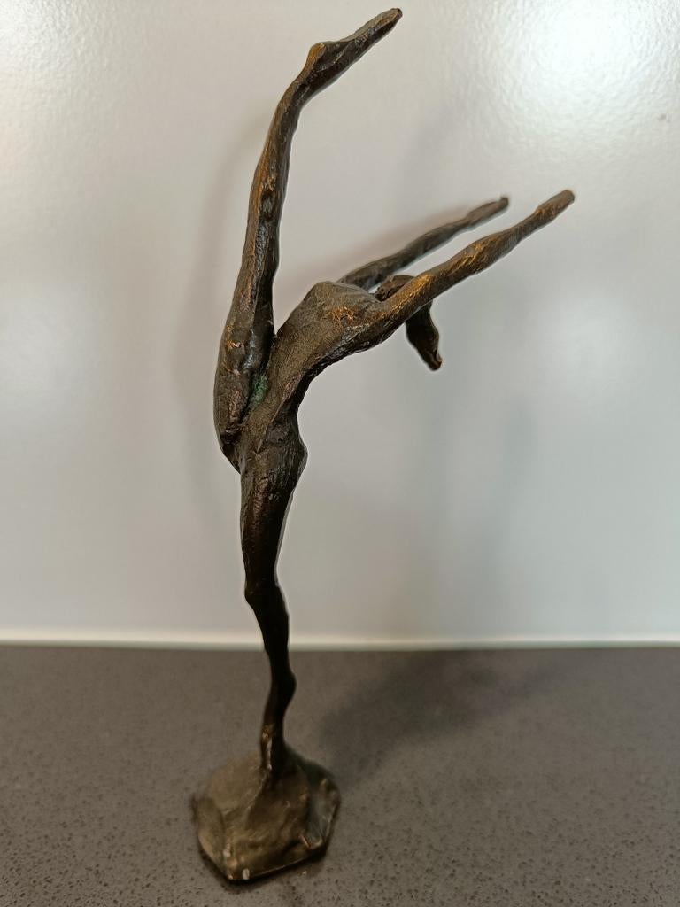 Bronzen beeldje van een danseres., Ophalen of Verzenden