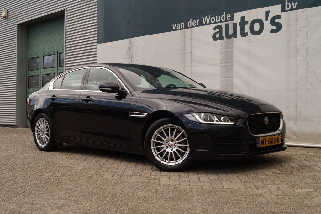 Jaguar XE 2.0 D 163pk Automaat Prestige -LEER-NAVI-ECC-, Automaat, Dealer onderhouden, Achterwielaandrijving, Euro 6