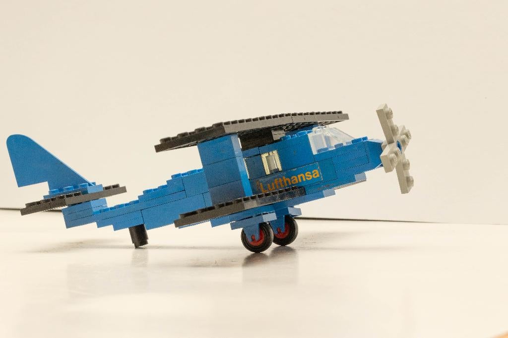 LEGO 1562-3 # LEGOLAND Airport:Lufthansa Double-Decker, Ophalen of Verzenden, Gebruikt, Lego
