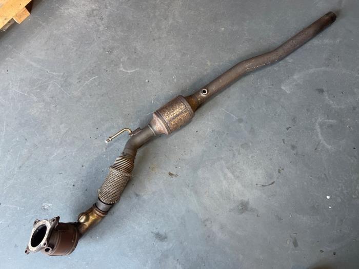 Voorpijp + katalysator van een Volkswagen Golf, Auto-onderdelen, Uitlaatsystemen, Volkswagen, Gebruikt, 3 maanden garantie, Ophalen of Verzenden