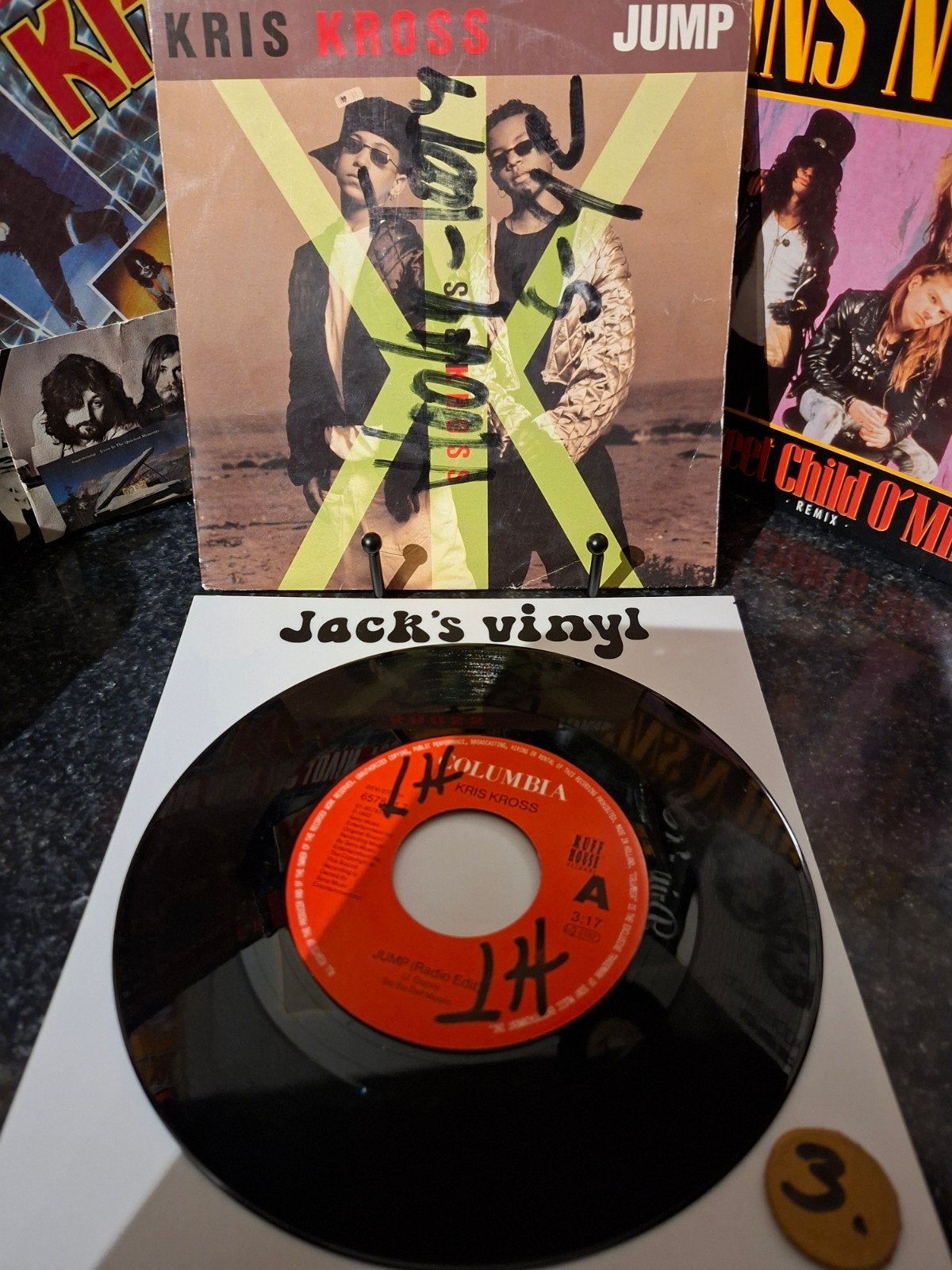 Kris Kross - Jump (7 inch vinyl single) 1992/3, Gebruikt, 7 inch, Ophalen of Verzenden, Beschermende buitenhoes