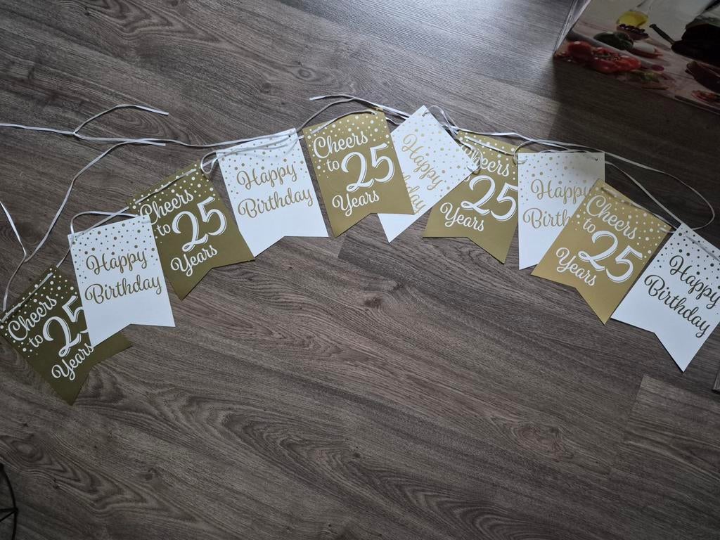 Slinger 25 jaar goud met wit, Ophalen of Verzenden, Nieuw, Verjaardag