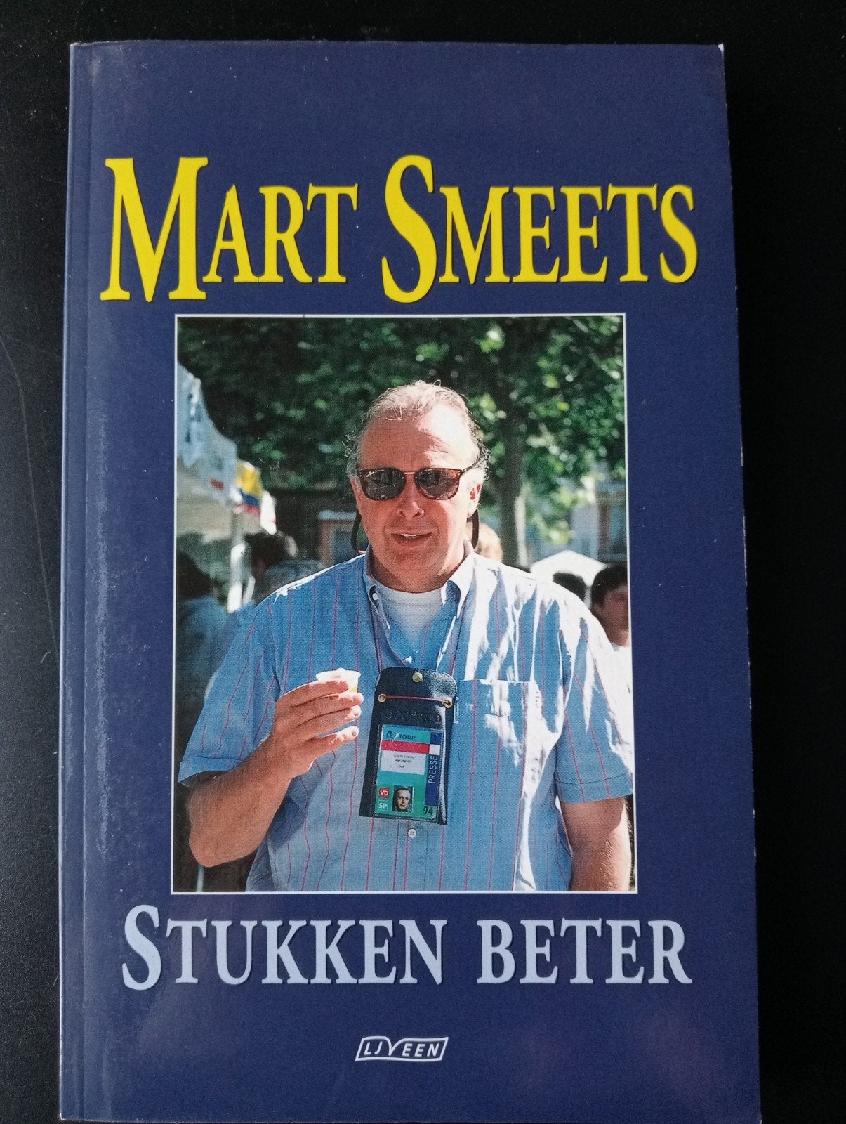 Mart Smeets - Stukken Beter (Boek), Ophalen of Verzenden, Gelezen, Mart Smeets