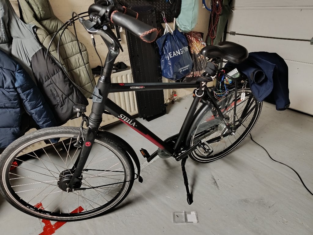 Stella Azzurro e-bike, Fietsen en Brommers, Zo goed als nieuw, 51 tot 55 cm, 50 km per accu of meer, Ophalen
