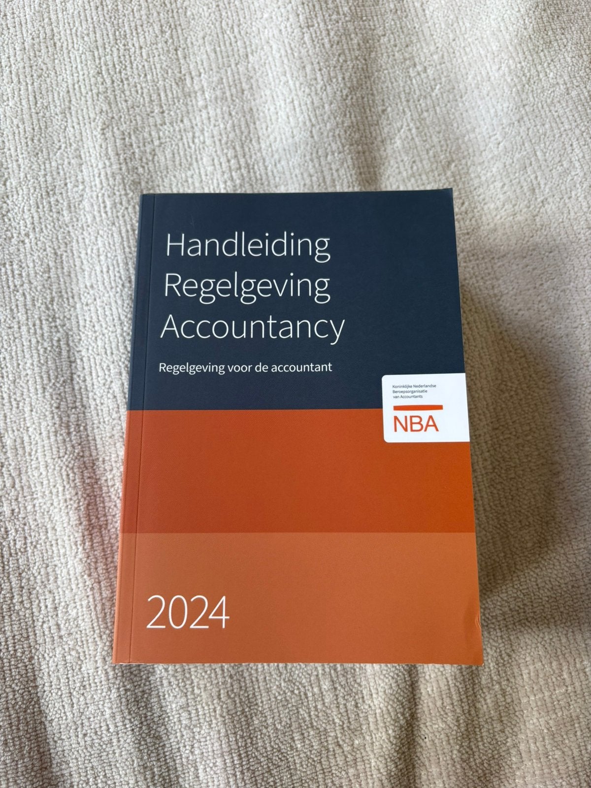 Handleiding regelgeving accountancy nba 2024, Boeken, Studieboeken en Cursussen, Ophalen of Verzenden, Zo goed als nieuw, NBA