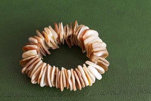 Parelmoer armband, Sieraden, Tassen en Uiterlijk, Ophalen of Verzenden, Zo goed als nieuw, Overige kleuren, Overige materialen