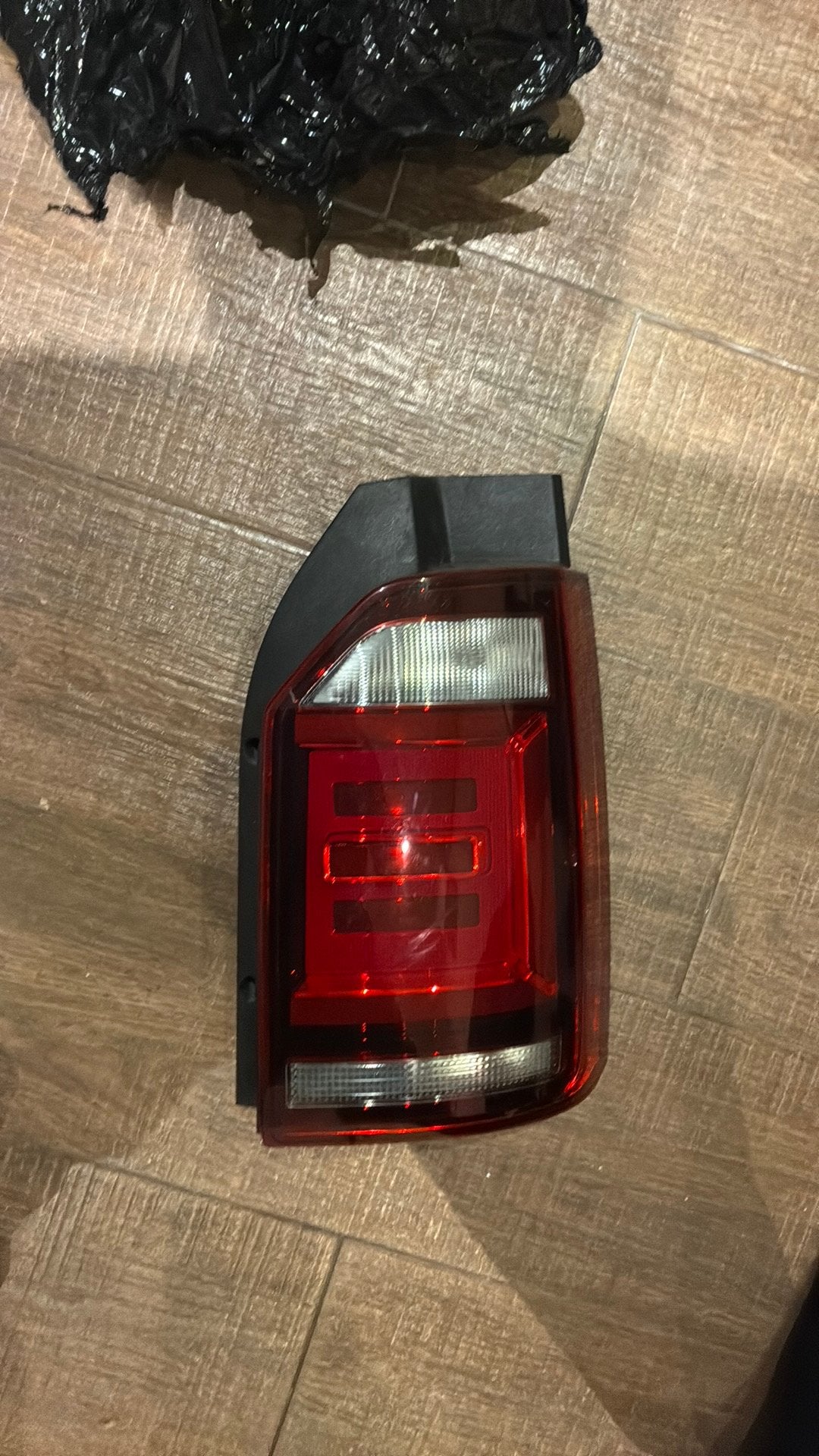 Volkswagen T6  rechts Achterlicht led origineel, Auto-onderdelen, Ophalen of Verzenden, Gebruikt, Volkswagen