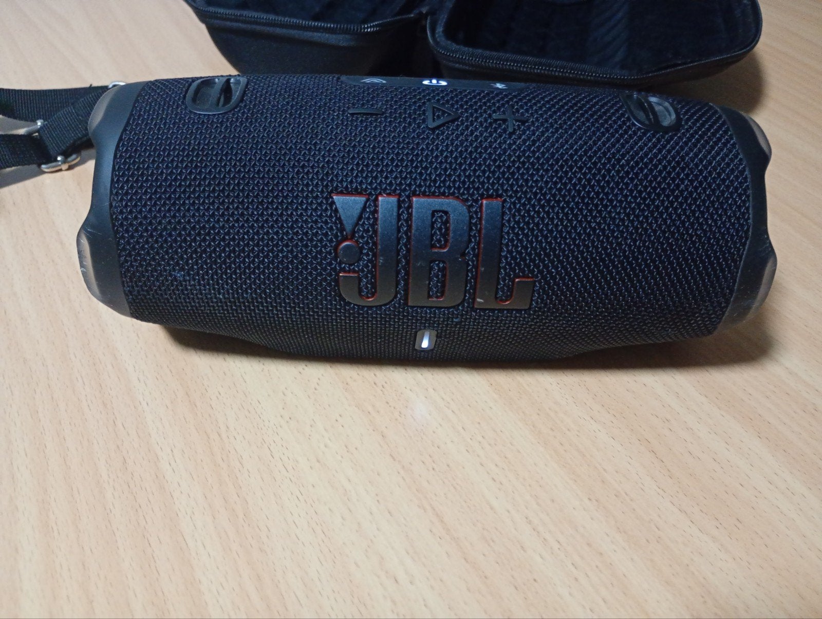 JBL Charge 6 Draagbare Bluetooth Speaker, Bluetooth, Gebruikt, JBL, Ophalen of Verzenden