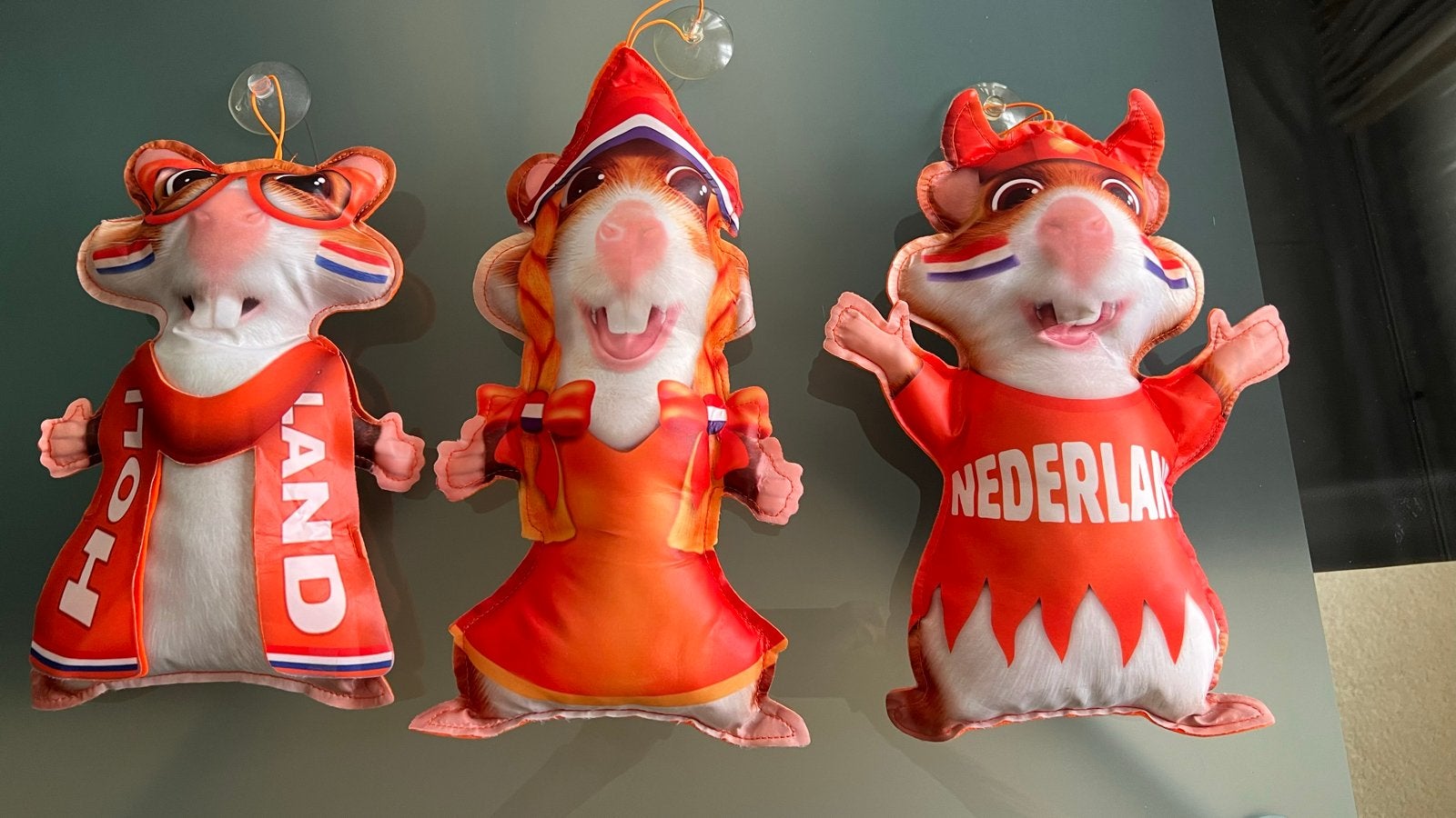 Albert Heijn voetbal hamsters met plaknop - Oranje, Albert Heijn, Ophalen of Verzenden