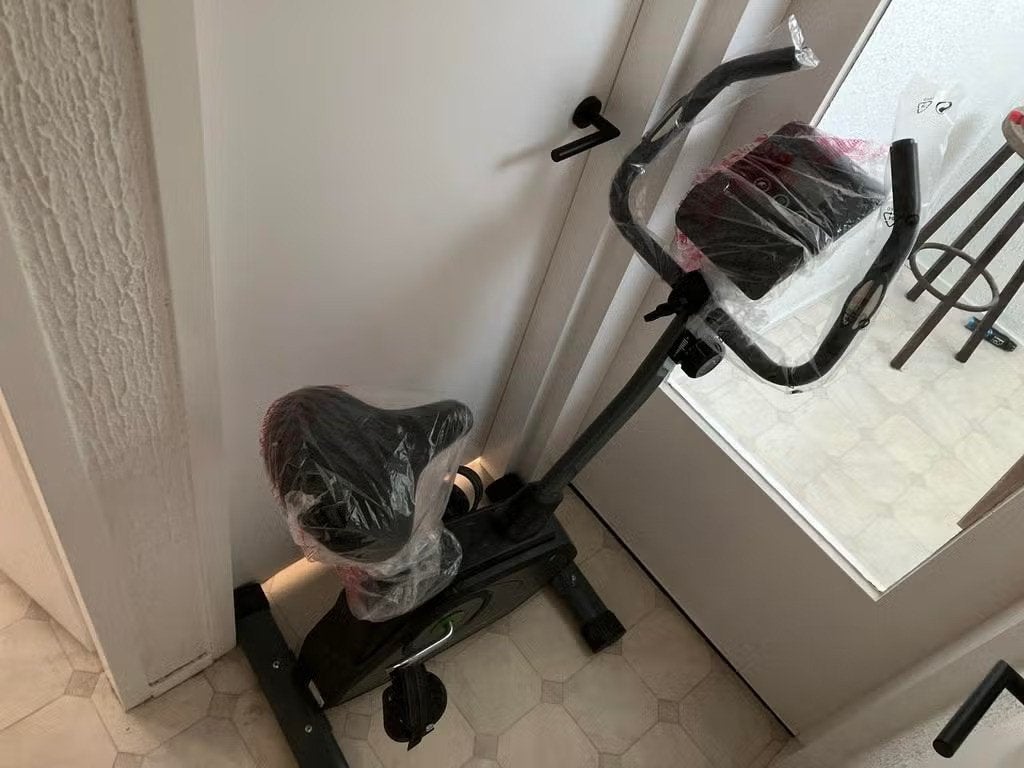 Tunturi B35 Hometrainer - Bezorging bespreekbaar, Ophalen, Overige materialen, Zo goed als nieuw, Benen