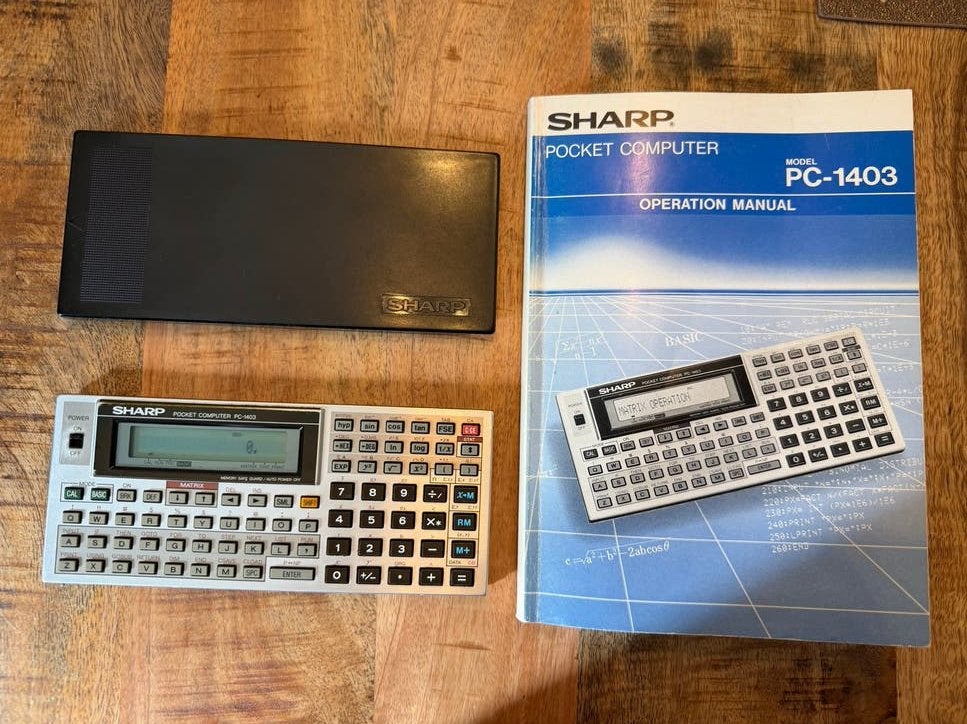 Sharp PC-1403 Pocket Computer met handleiding, Ophalen of Verzenden, Gebruikt