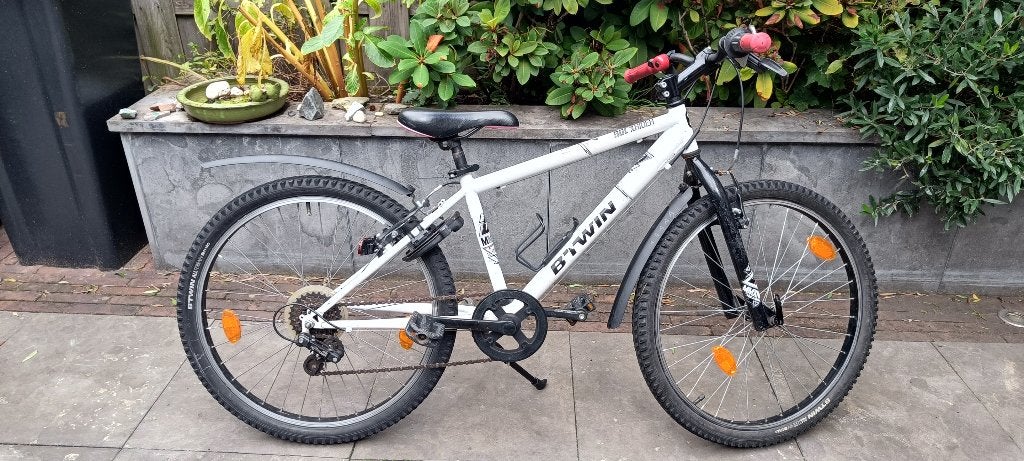 Btwin Rockrider 24 inch mountainbike, Gebruikt, Velgrem, Geen vering, Ophalen