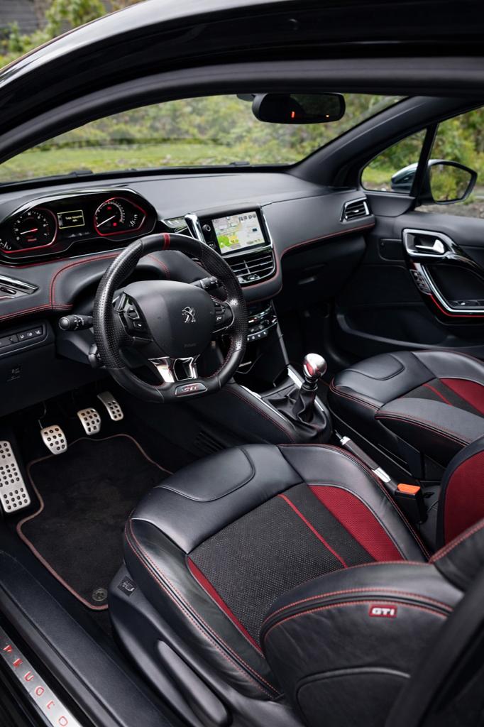 Peugeot 208 GTI 208 PK bouwjaar 7-2017, Auto's, Peugeot, Particulier, Ophalen