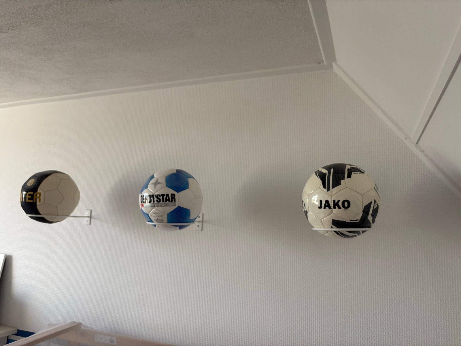Voetbal eventueel met muurbeugel - Set van 3, Maat XS of kleiner, Ophalen, Nieuw, Clubaccessoires