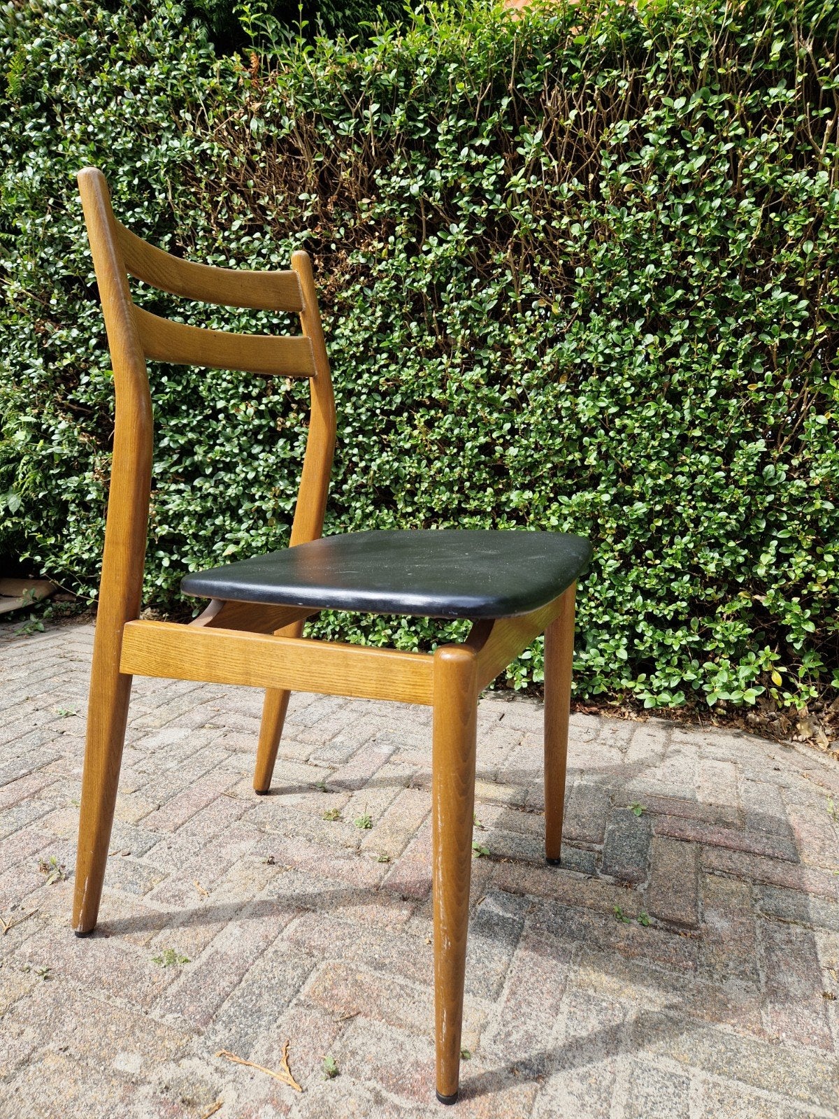 3 Vintage Eetkamerstoelen - Jaren '60 Design, Antiek en Kunst, Ophalen