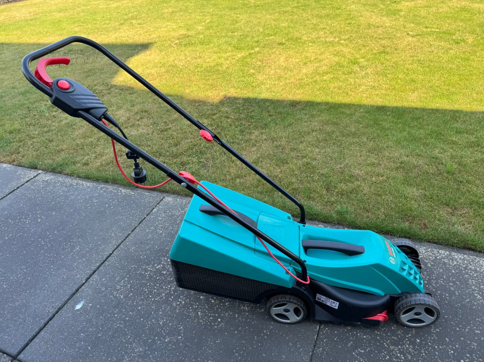 Bosch elektrische grasmaaier, Tuin en Terras, Grasmaaiers, Ophalen of Verzenden, Zo goed als nieuw