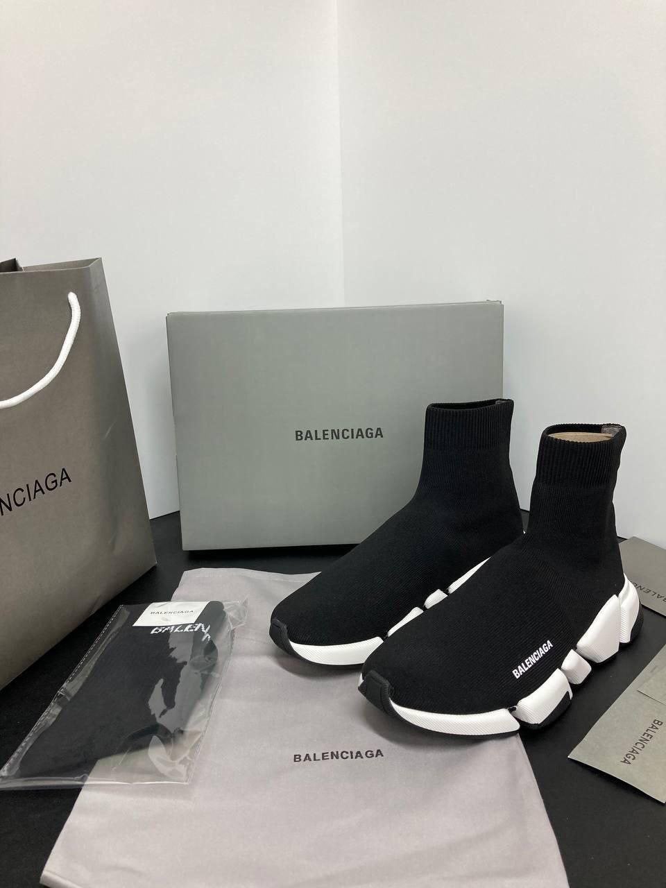 Balenciaga trainers schoenen, Ophalen of Verzenden, Zo goed als nieuw, Zwart