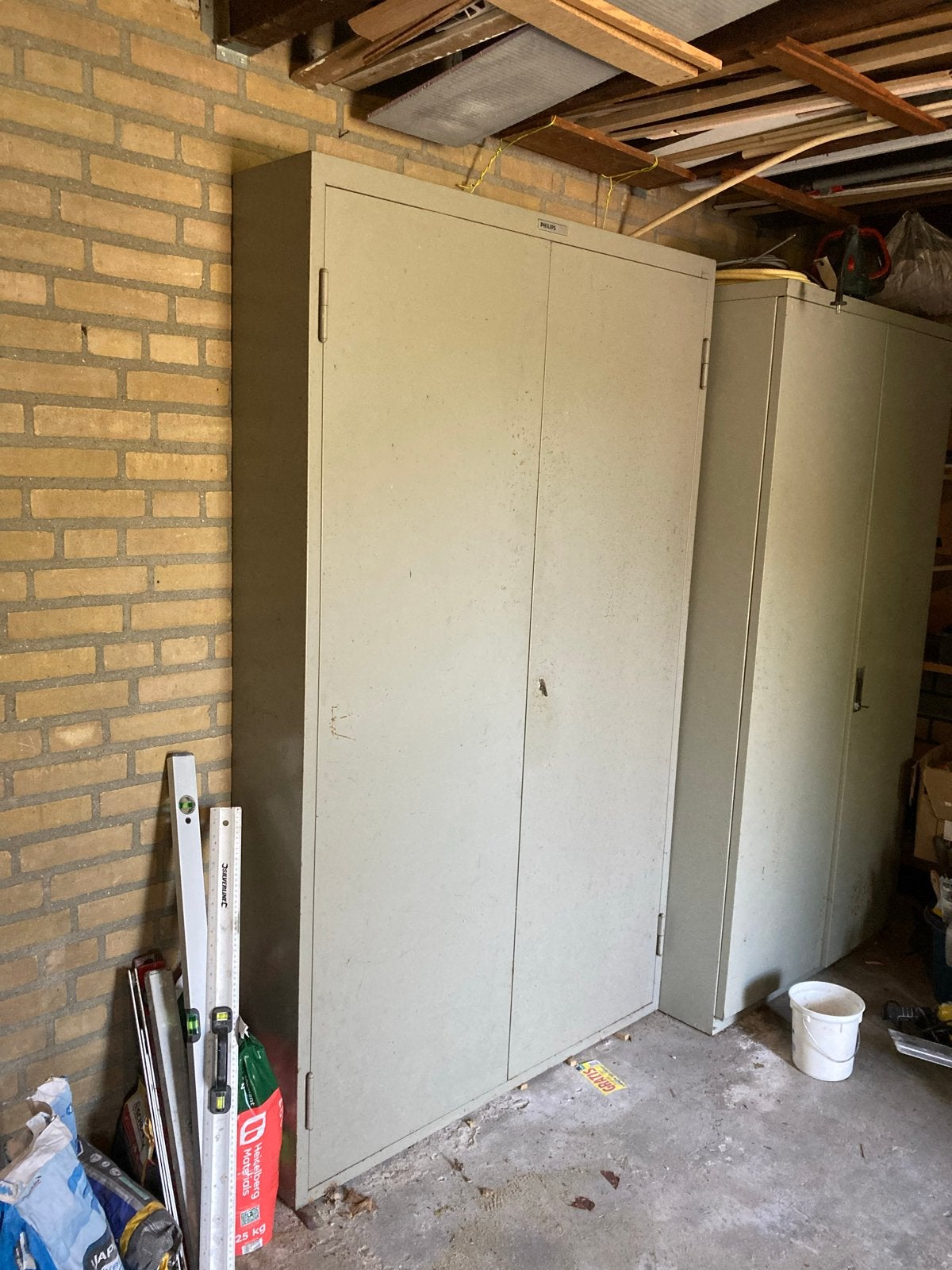 Metalen opbergkast met planken Philips, Ophalen, Gebruikt