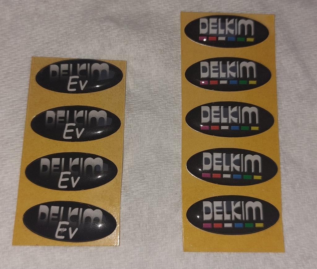 Delkim embleem stickers., Ophalen of Verzenden, Winkel, Super of Benzinepomp, Zegels, Bonnen of Punten