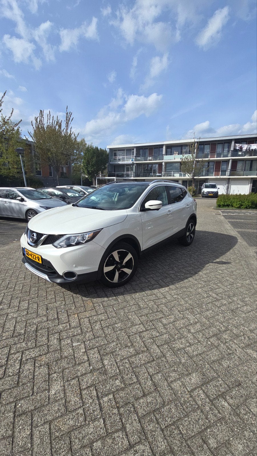 Nissan Qashqai 1.2 AUTOMAAT Dealeronderhouden, Auto's, Nissan, 680 kg, 4 cilinders, Wit, Origineel Nederlands