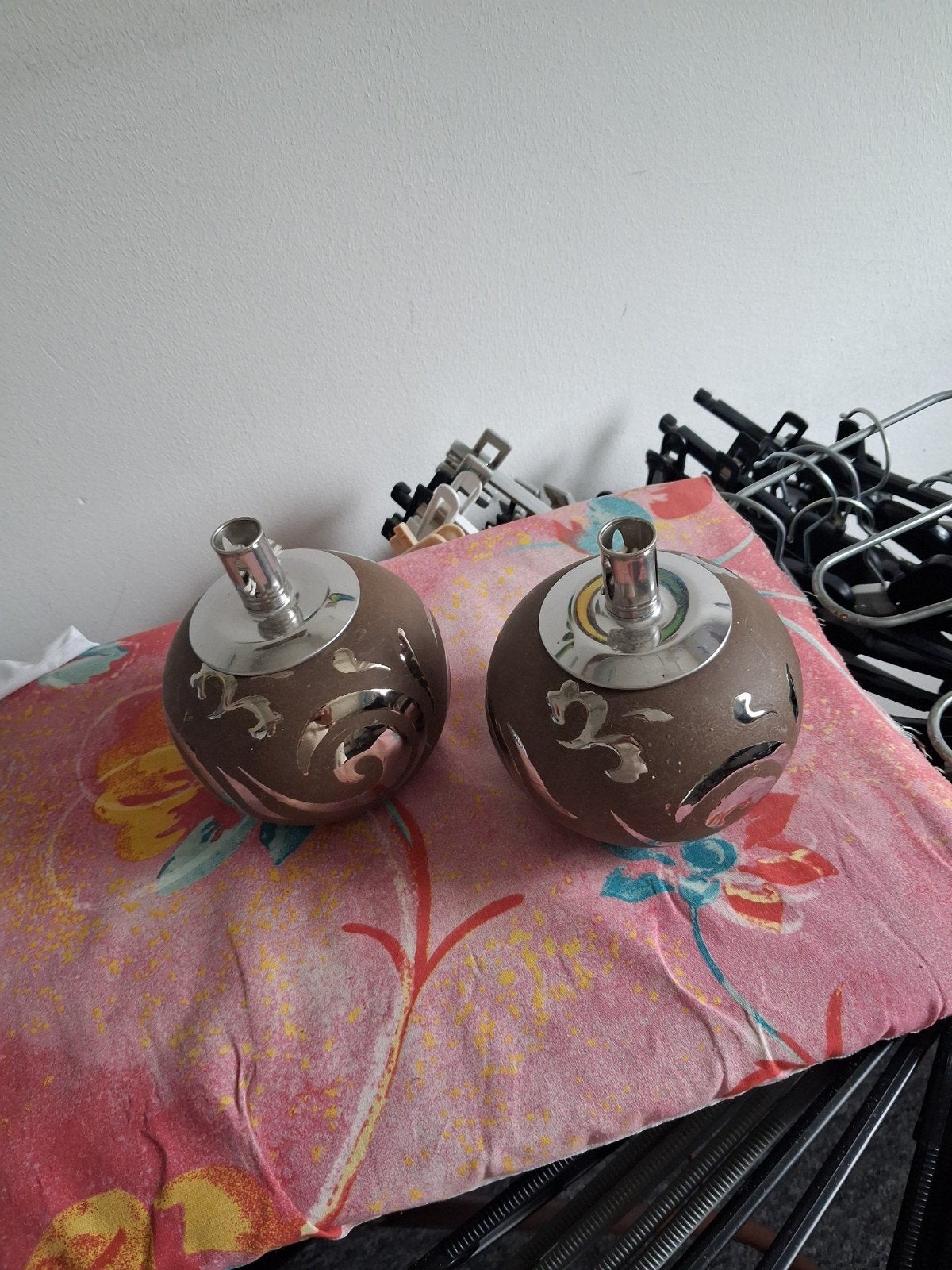 2 potten olie, Ophalen