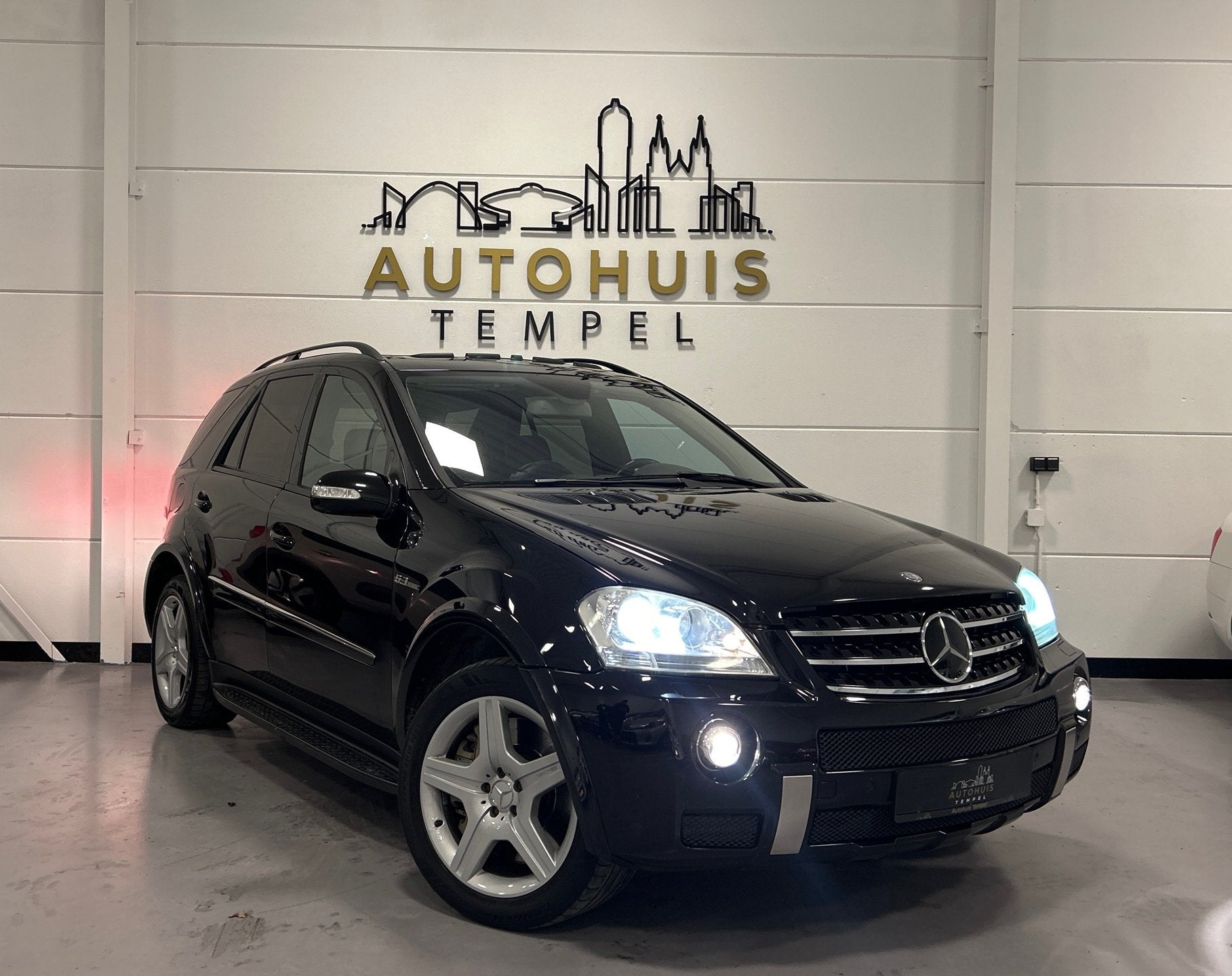 Mercedes-Benz M-klasse AMG 63 BTW Pano Leder Cruise Climate, Auto's, Mercedes-Benz, Automaat, Gebruikt, Zwart, Leder