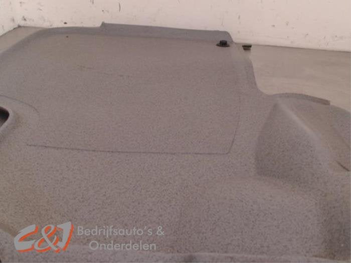 Vloerbedekking van een Volkswagen Crafter