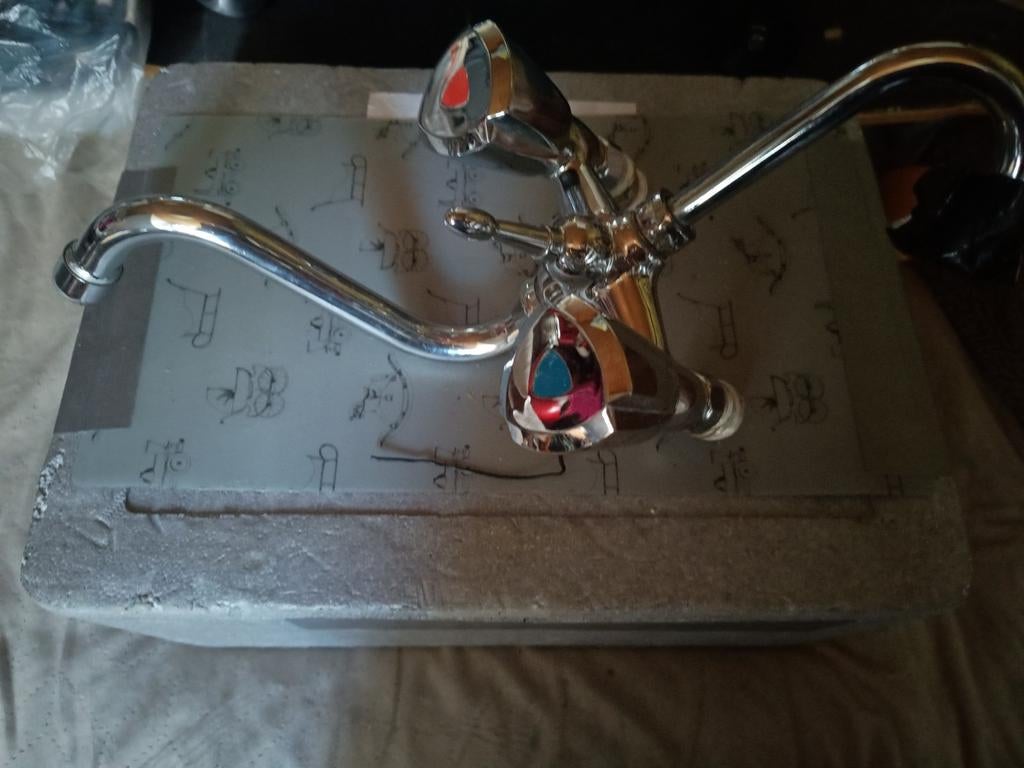 Chromen kraan met twee knoppen, Ophalen of Verzenden