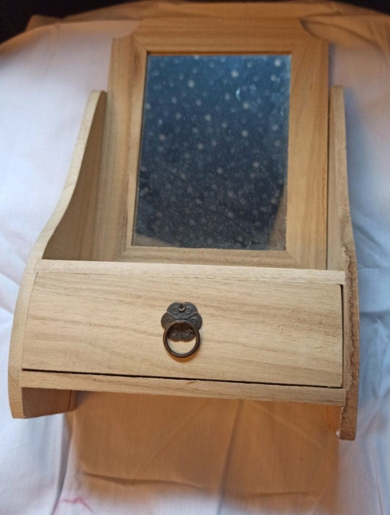 Knutsel Houten spiegelkastje om zelf te versieren, Hobby en Vrije tijd, Overige thema's, Nieuw, Knutselmateriaal, Hout