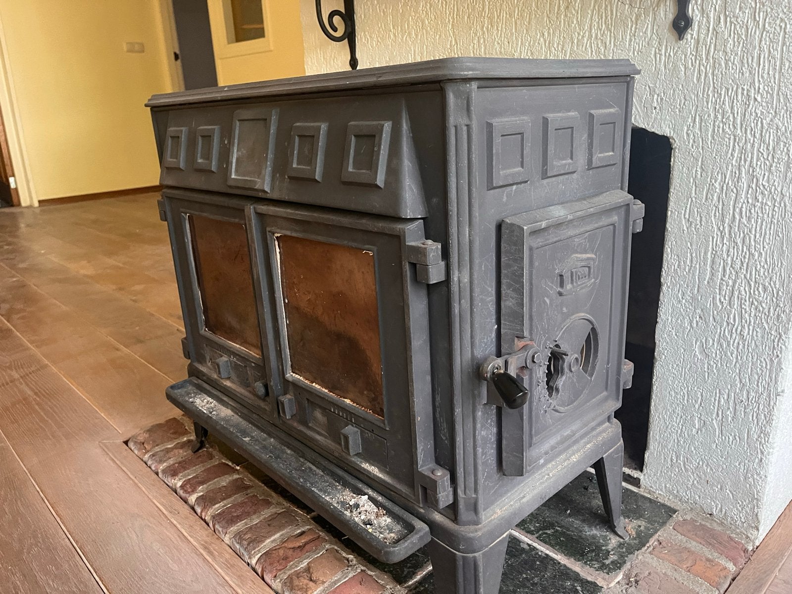Janus / Jacobus gietijzeren houtkachel met dubbele deuren, Huis en Inrichting, Kachels, Ophalen, Gebruikt, Houtkachel, Vrijstaand