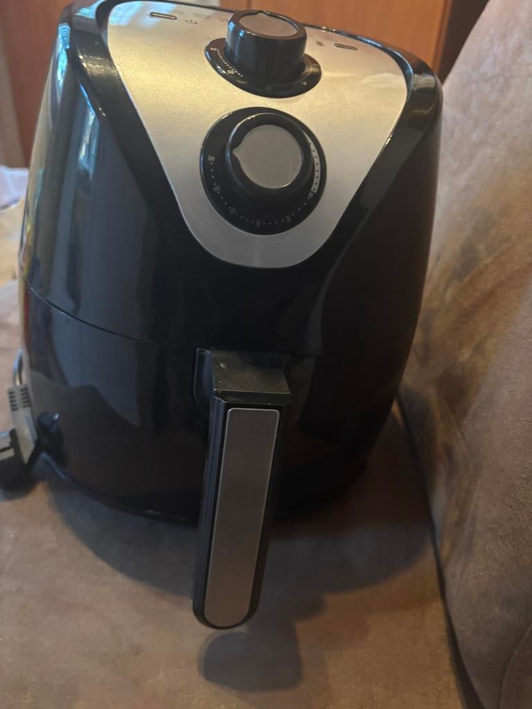 Tristar Airfryer - Zo goed als nieuw, Witgoed en Apparatuur, Airfryers, Ophalen of Verzenden, Zo goed als nieuw, Airfryer, 1000 t/m 1499 gram