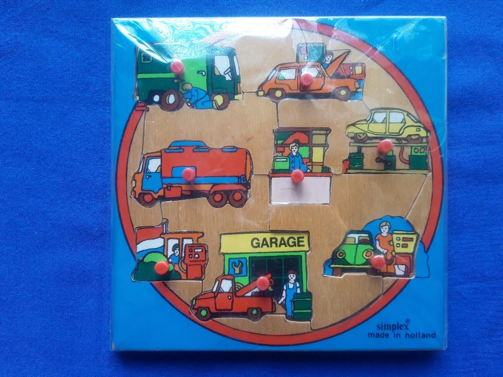 oud kinder speelgoed : puzzel Garage, Ophalen of Verzenden