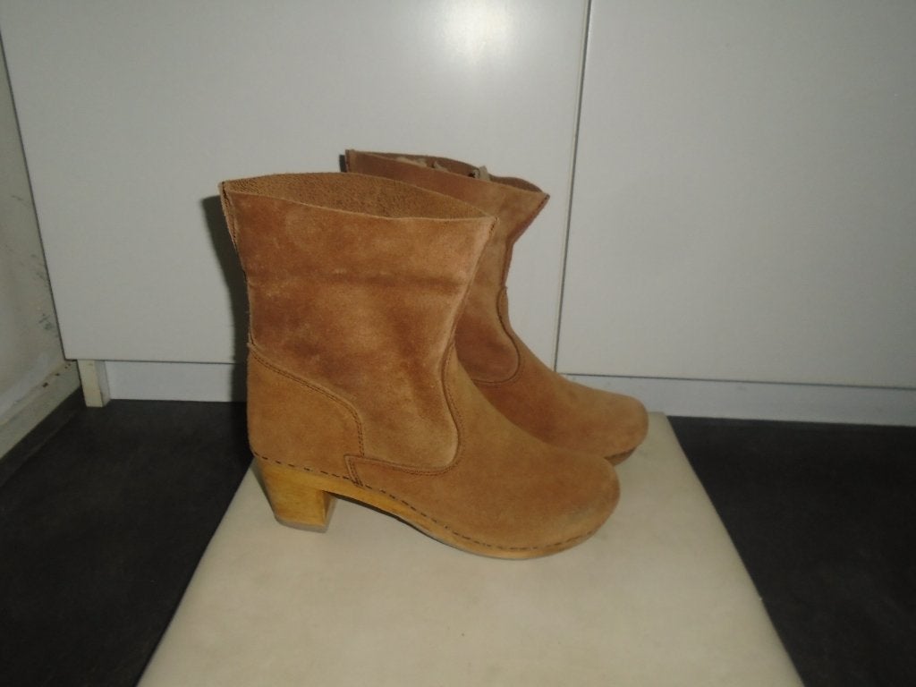 Sanita Echt Suede Klompen Laarzen maat 40 Nieuw, Kleding | Dames, Bruin, Verzenden, Lage of Enkellaarzen, Nieuw