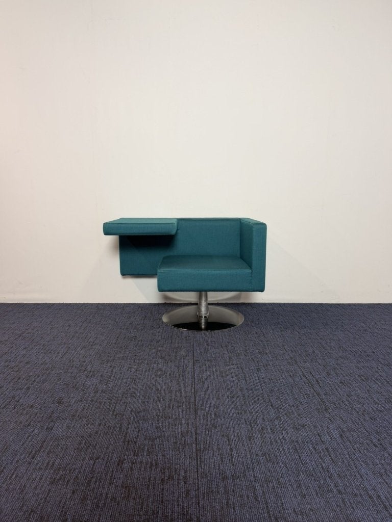 Offecct Solitaire design fauteuil, mintblauw, chroom frame, Ophalen, Gebruikt, 75 tot 100 cm, 75 tot 100 cm
