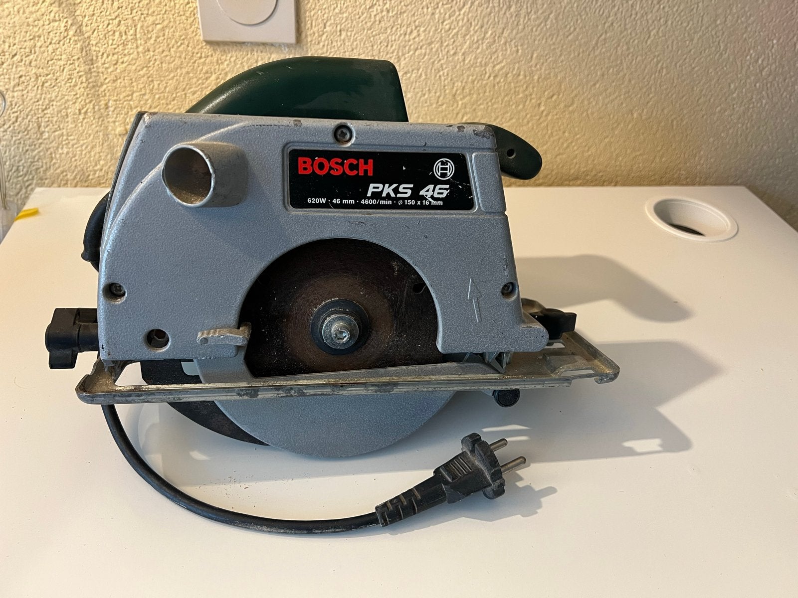 Bosch PKS 46 Cirkelzaag - Gebruikt maar functioneel, Gebruikt, Cirkelzaag, 600 tot 1200 watt, Ophalen of Verzenden